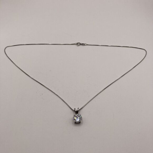 Sterling Silver Large Faceted Clear Crystal Solitaire Pendant and Chain Necklace - Picture 5 of 7